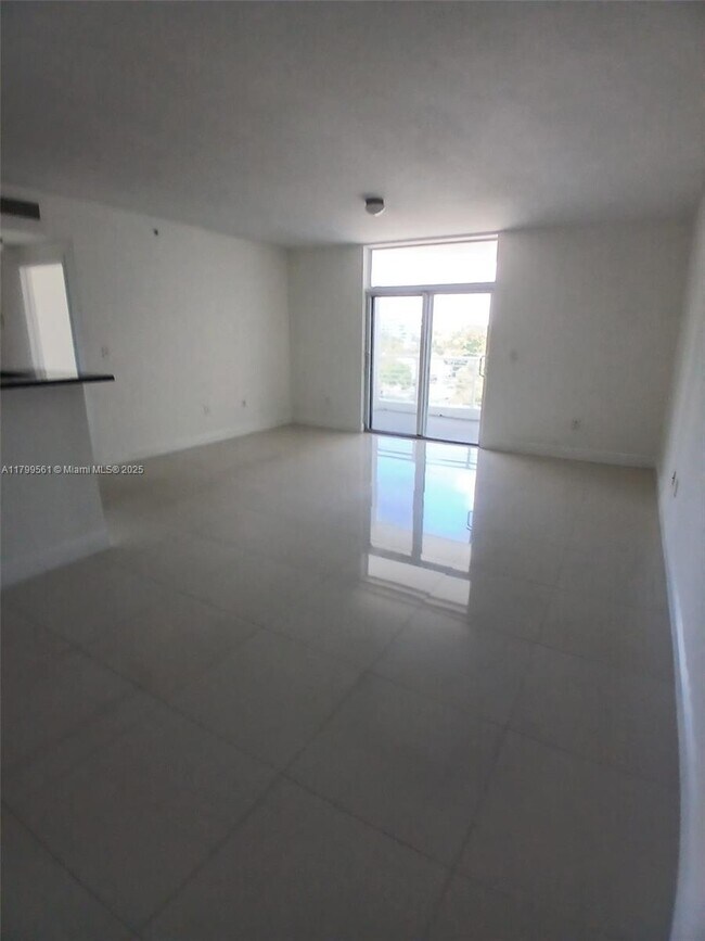 Foto del edificio - 425 NE 30th St
