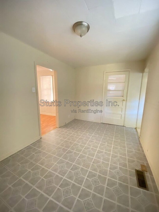 Foto del edificio - 317 Pickens Ave