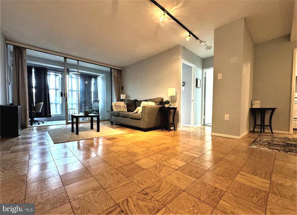 Foto principal - 1311 Delaware Ave SW
