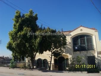 Building Photo - 1417 West Blvd