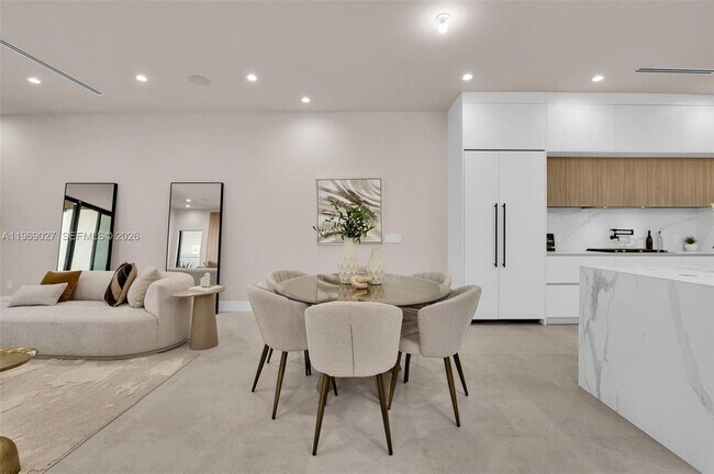 Foto del edificio - 920 NE 17th Ave