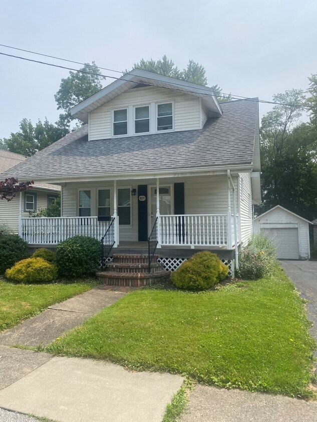 809 Gasche St, Wooster, OH 44691 House Rental in Wooster, OH