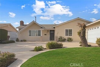 Building Photo - 1115 S Groveland Pl