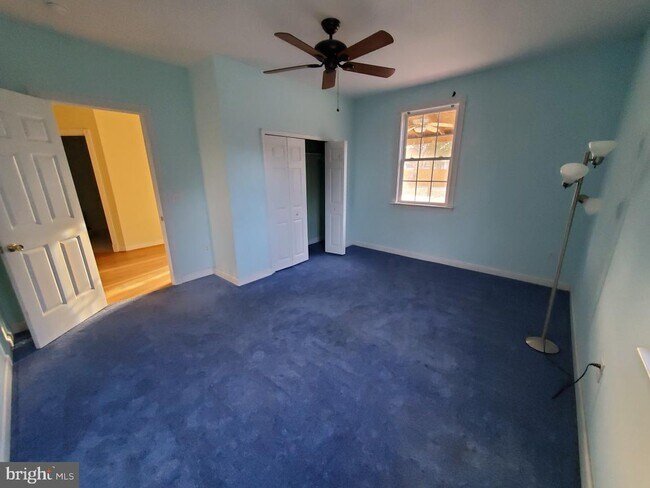 Building Photo - 29843 Jefferson Rd