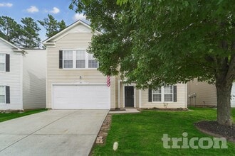 Building Photo - 1351 Waterlily Lane