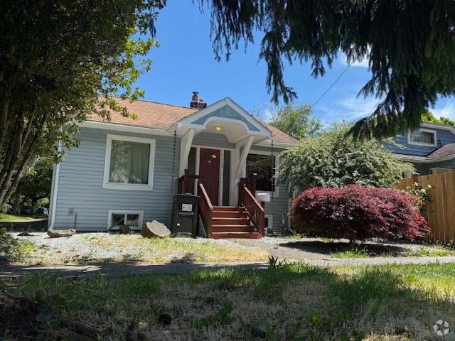 Building Photo - 5518 8th Ave NE