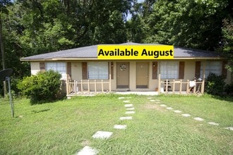 Building Photo - 3781 MS-334