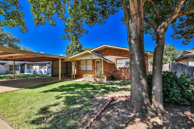 Foto del edificio - 711 6th Plz