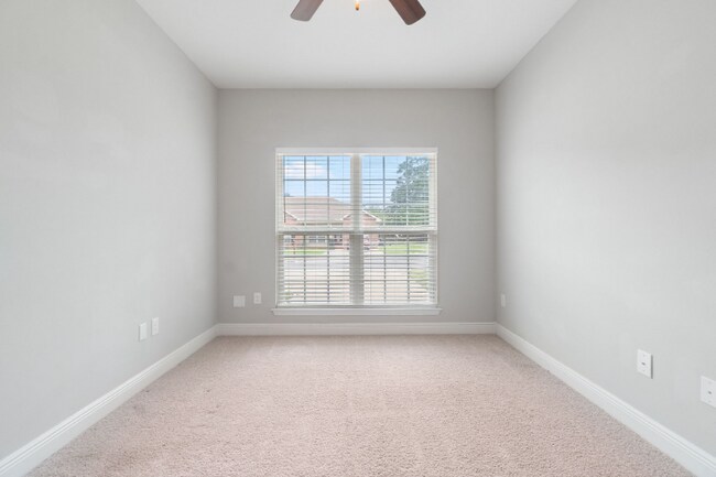 Foto del edificio - 8459 Crissy Ln