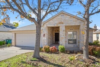 Building Photo - 38 White Magnolia Cir