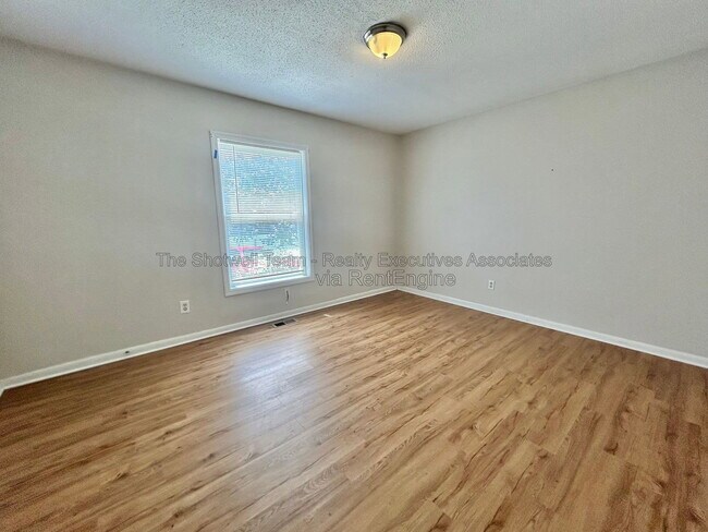 Foto del edificio - 1116 Ferd Hickey Rd NW