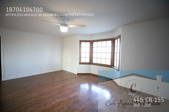 Foto del edificio - 445 CR 155