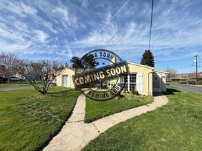 Building Photo - 3401 W Yakima Ave