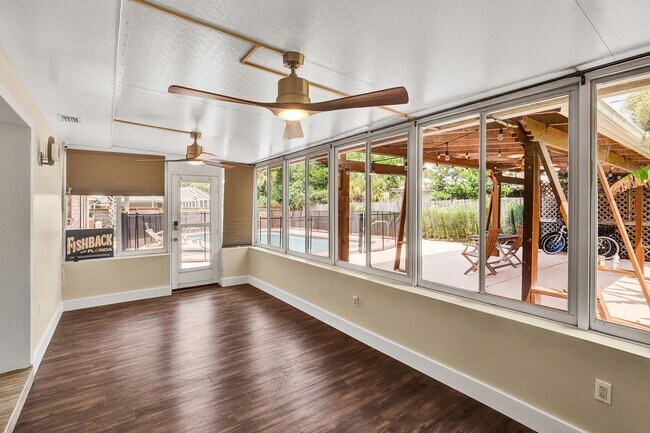 Building Photo - 149 Southwind Cir
