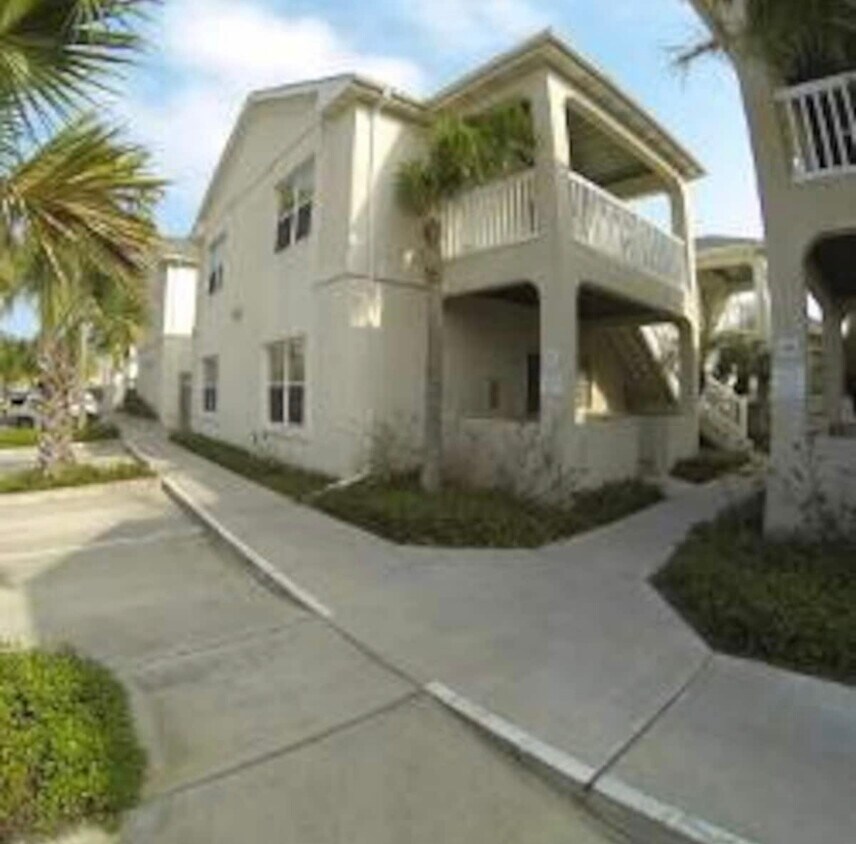 Star Dancer First Floor Condo - 109 E Retama St