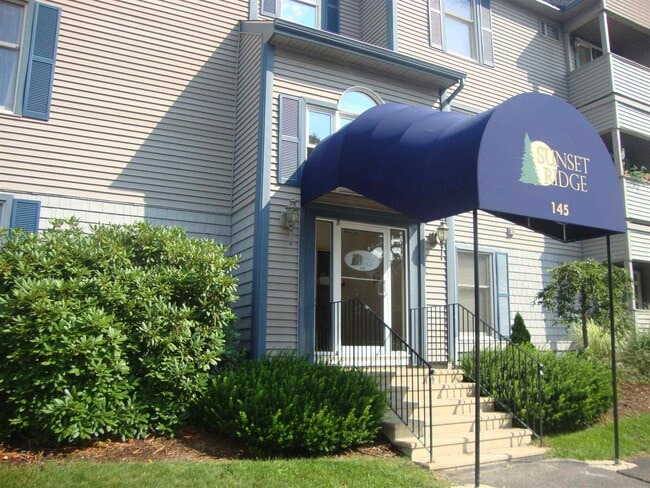 Foto del edificio - 99 Eastern Ave