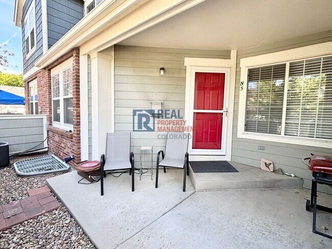 Foto del edificio - 13900 Lake Song Ln