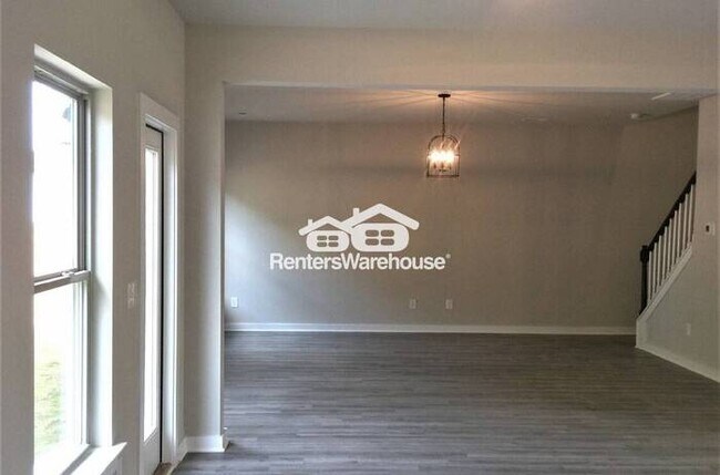 Building Photo - Discover modern living in the 4 bedroom 2 1/2 bath home