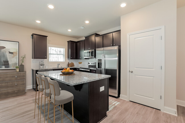 Dylan Townhome - Herrington Heights Rental Homes