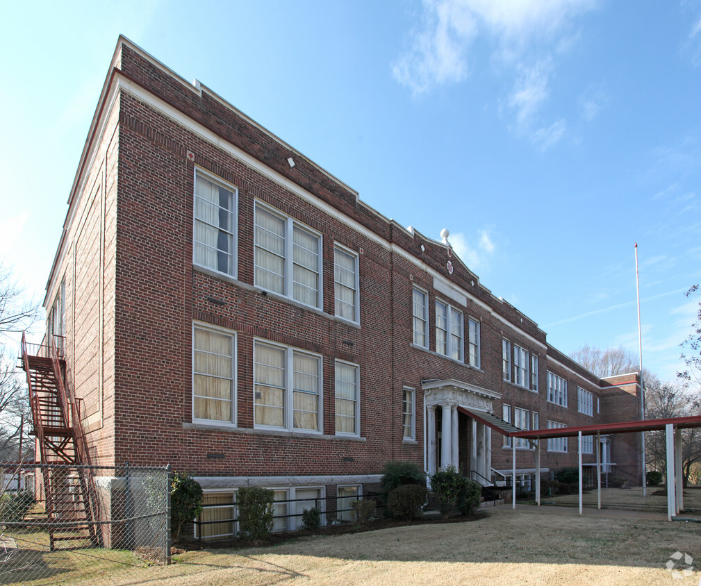 Primary Photo - Valley School Apartments