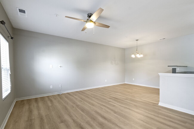 Building Photo - 12075 Scoria Dr