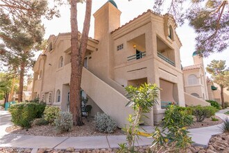 Building Photo - 2251 Wigwam Pkwy