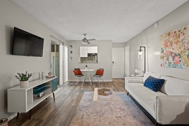 Building Photo - Brookwood