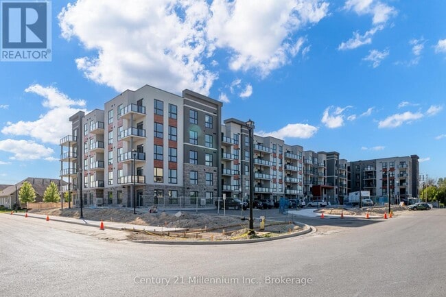 Building Photo - 4 Kimberly Ln