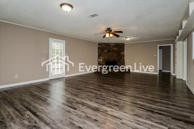 Building Photo - 3519 Naylor Dr