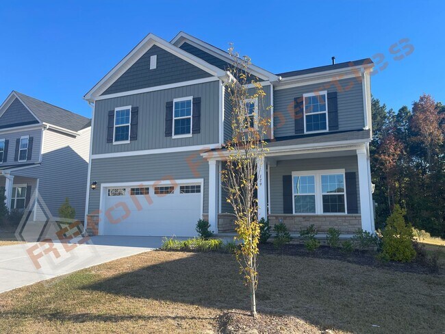 Foto del edificio - Beautiful 5 Bedroom 2-Car Garage Home with...