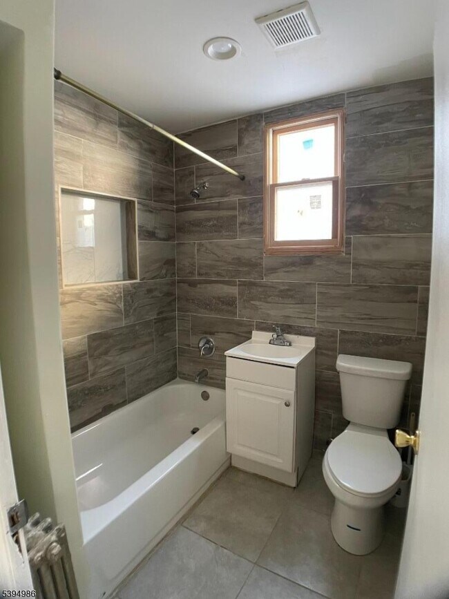 Foto del edificio - 174 N 17th St