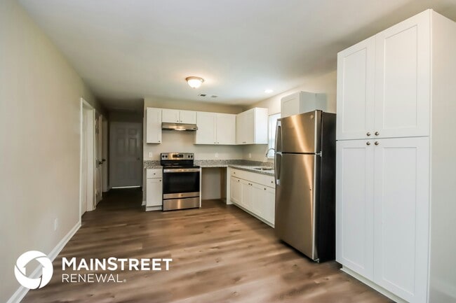 Foto del edificio - 24118 Grey Fox Dr