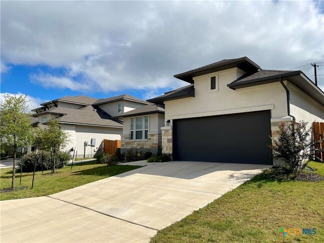 Building Photo - 1546 Escarpment Rd