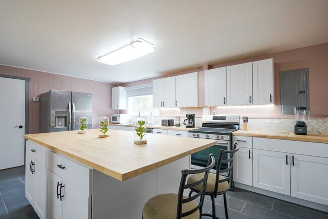 Foto del edificio - 45375 Kenai Spur Hwy