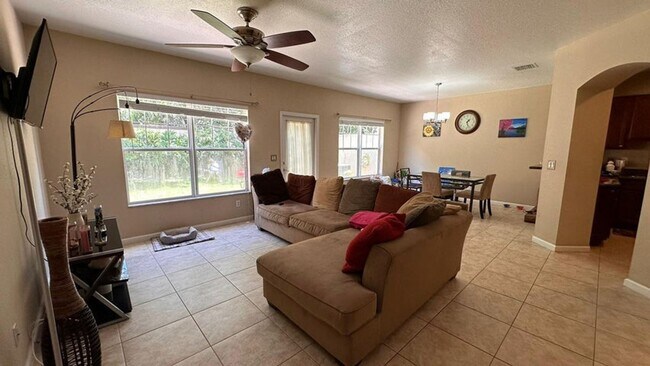 Building Photo - 4706 Cohune Palm Court, Greenacres, FL 33463