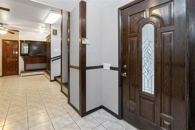 Entrance - 6404 Smith Ave