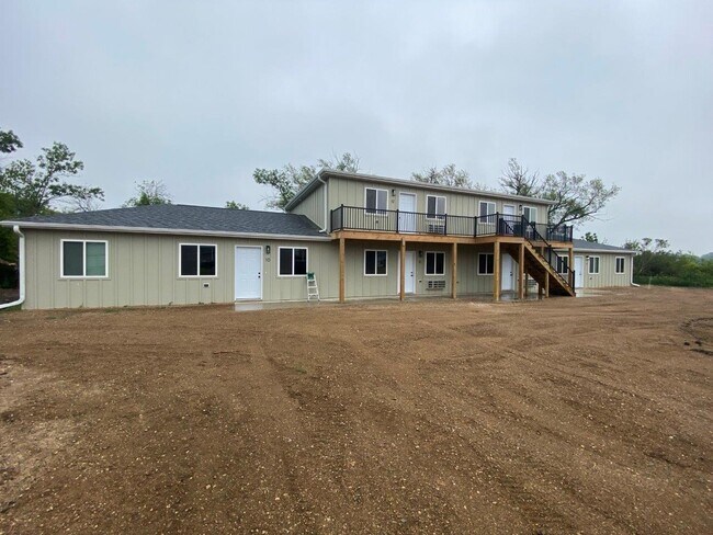 Foto del edificio - SunHill Bryant