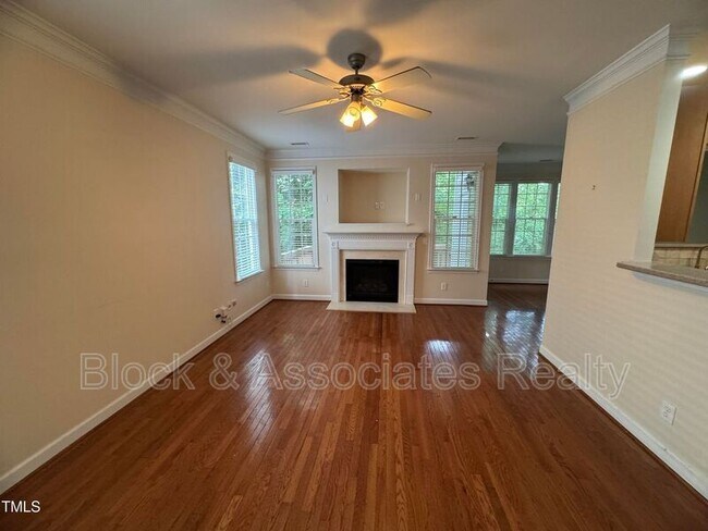 Foto del edificio - 5938 Kohler Ln