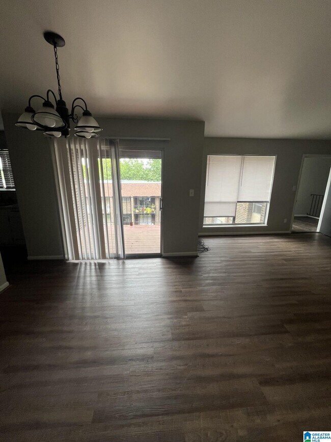 Foto del edificio - 1340 32nd St S