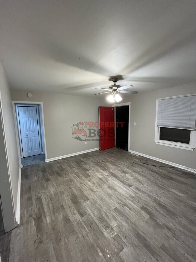 Foto del edificio - 2227 Georgia St