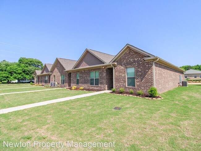 Foto del edificio - 2 br, 2 bath House - 18289 Mae Circle