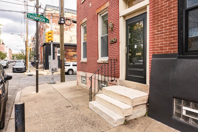 Foto del edificio - 1239 N 6th St