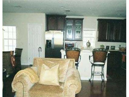 Foto del edificio - 1542 Almond Avenue