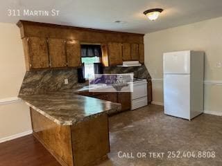 Building Photo - 311 Martin St