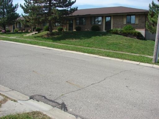 Foto principal - 1449 Minstrel Dr