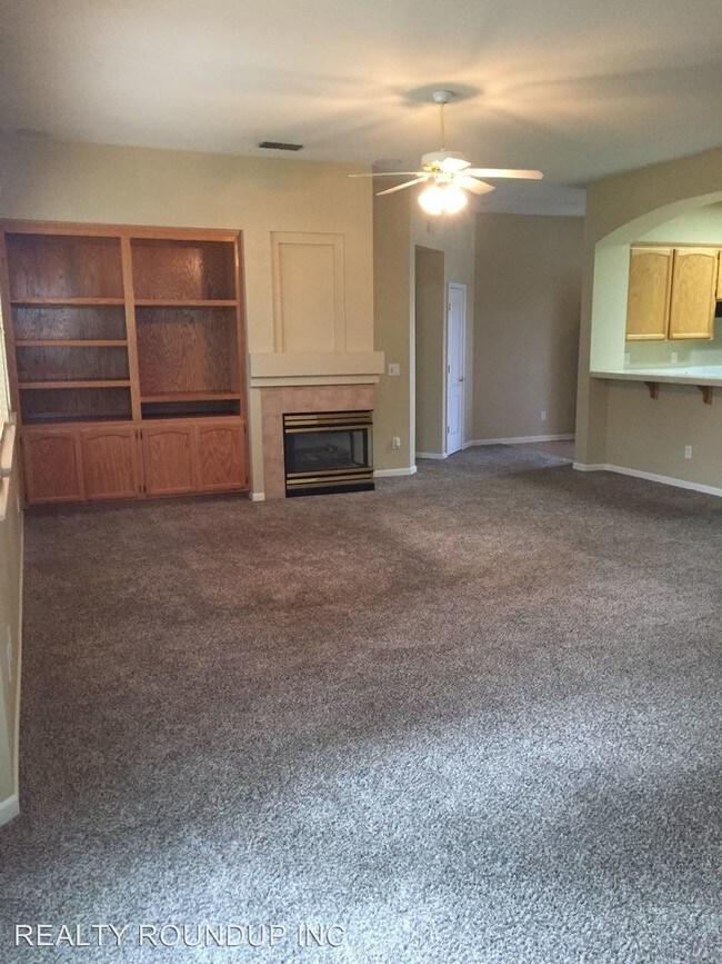 Building Photo - 3 br, 2 bath House - 970 Caversham Way