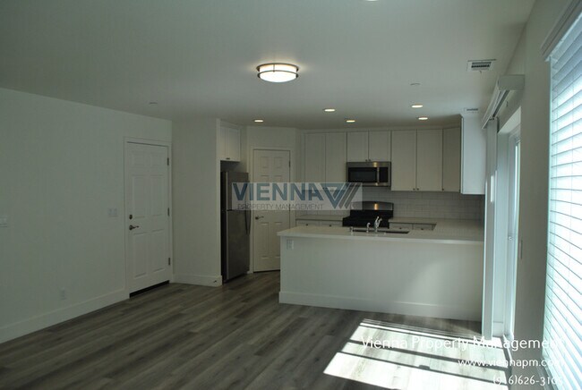 Building Photo - 4826 Morgera Ln