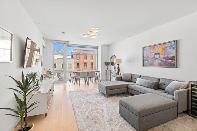 Foto del edificio - 323 4th St