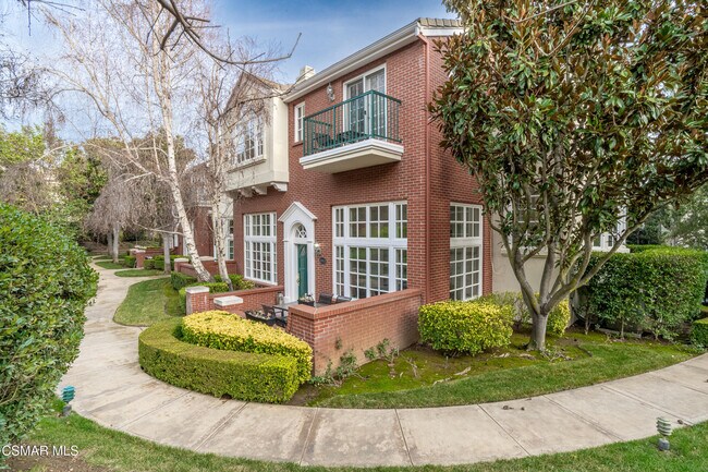 Foto del edificio - 2443 Swanfield Ct