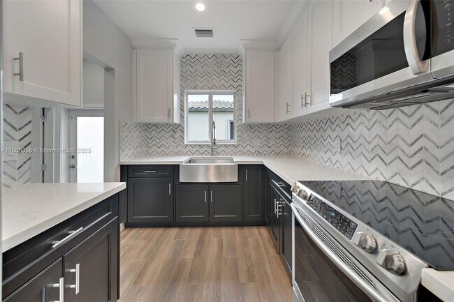Foto del edificio - 3925 SW 5th Terrace
